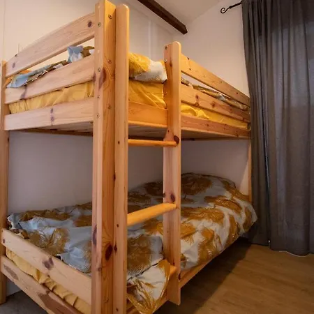 Appartement Au Pied De La Sainte Baume à Plan d'Aups Extérieur photo